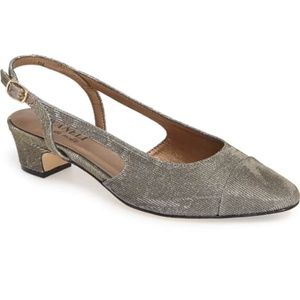 Vaneli Aliz Slingback Pump 9.5N
